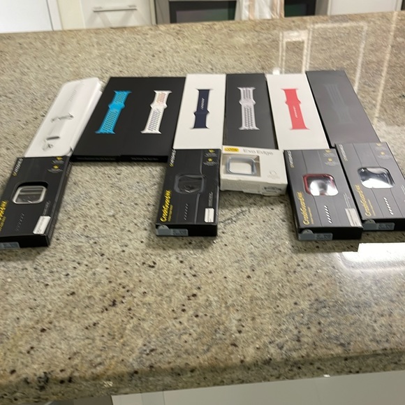 I have 7 Apple Watch 44mm Nike Sport Bands: - Picture 1 of 7